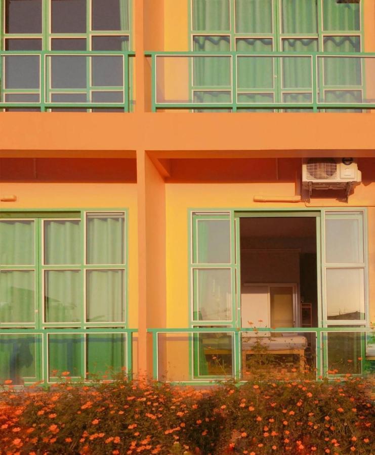 Alley51 Hotel Surat Thani Exterior foto
