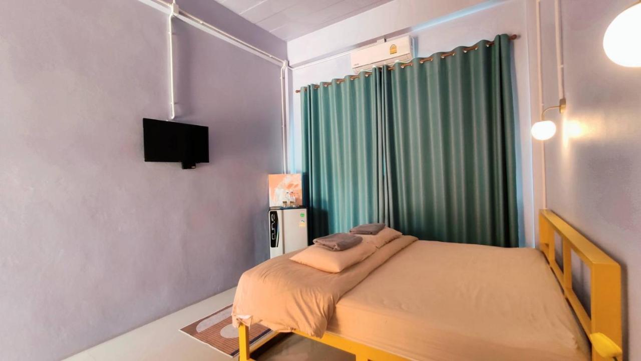 Alley51 Hotel Surat Thani Exterior foto
